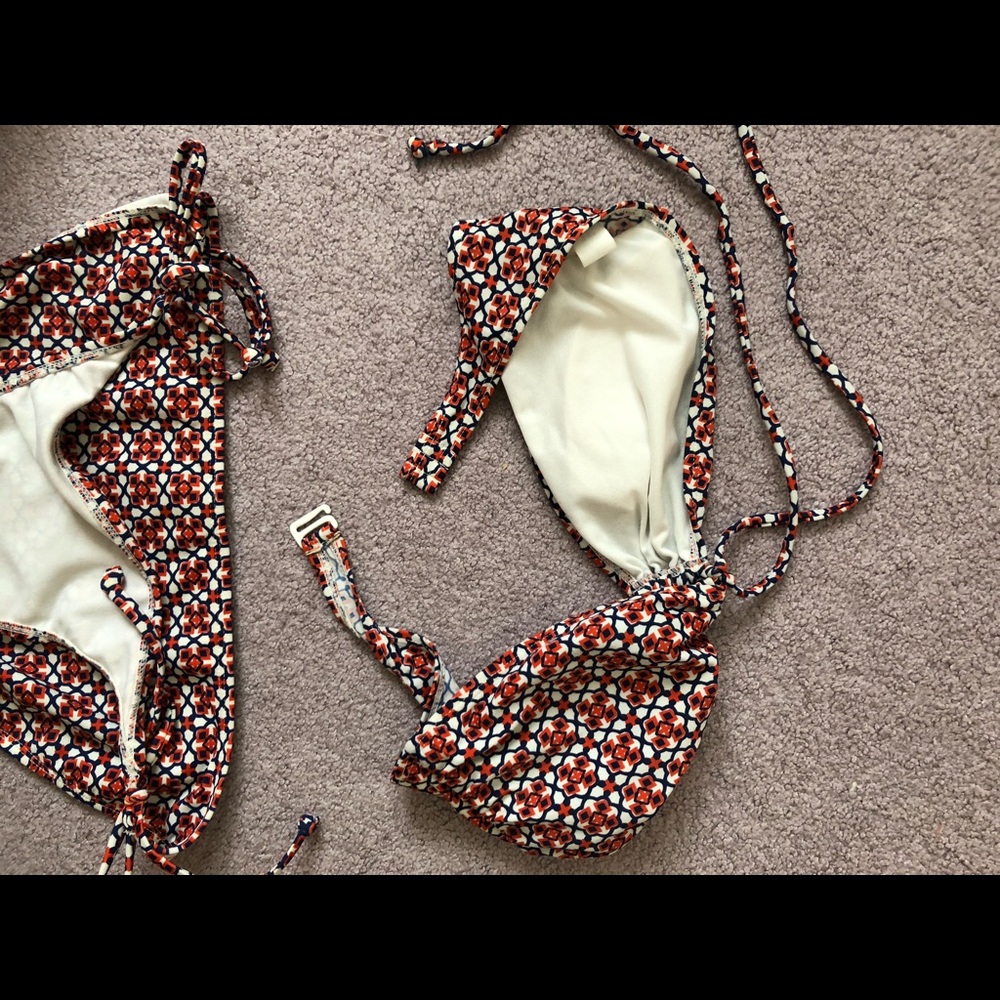Old Navy Bathing Set - Picture 4 of 4